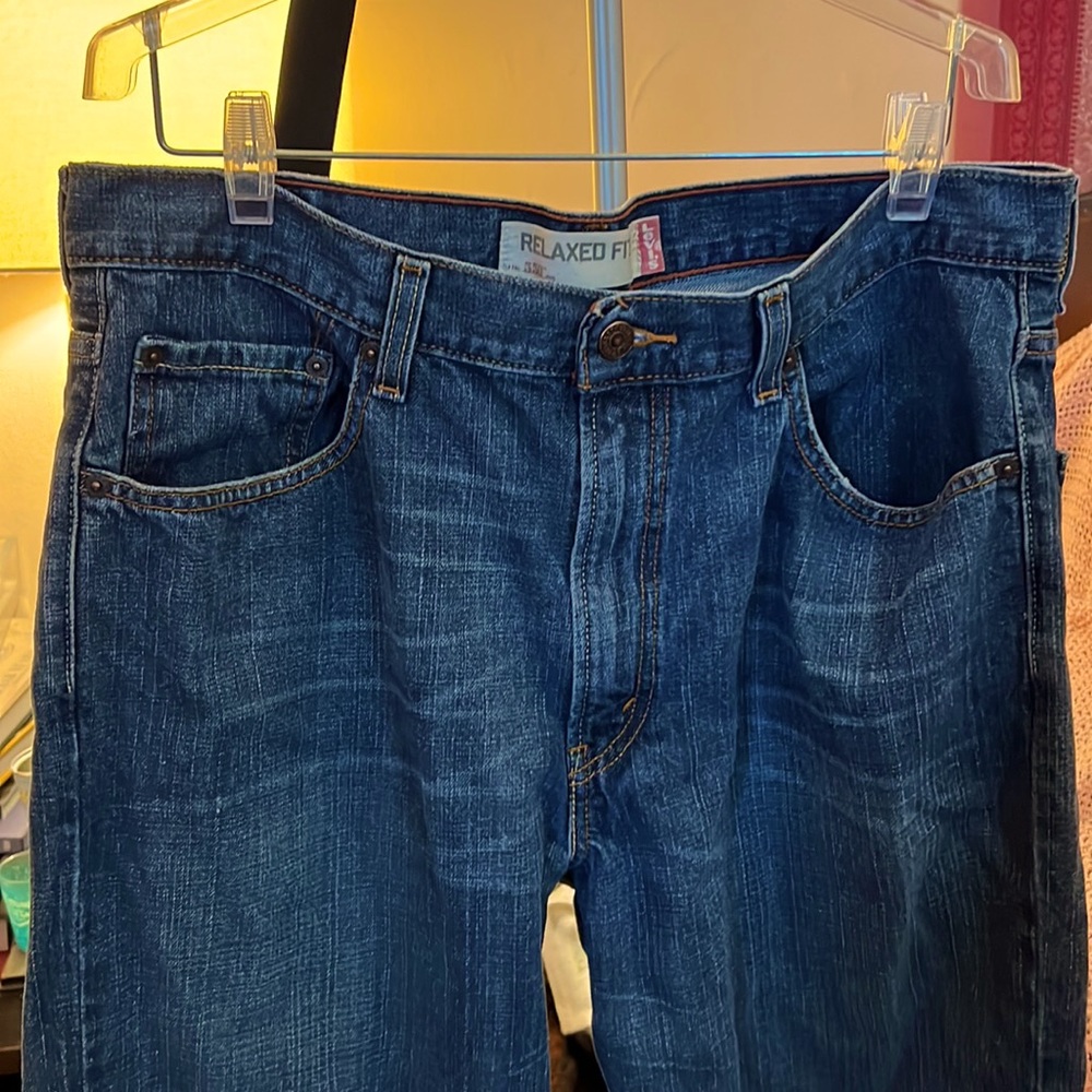 SALE!! DEAL!! Vintage Y2K Levi's Relaxed Fit 550 Jeans